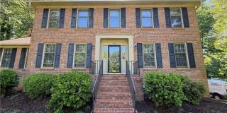 185 Heatherton Way Gallery 1
