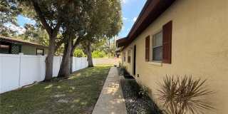615 2ND Avenue NE 615 2ND Avenue NE Gallery 1