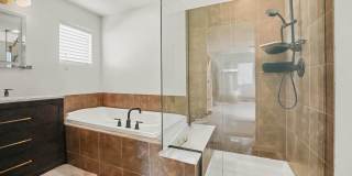 Live the Solterra Lifestyle in One of Lakewood's Most Coveted Communities! Gallery 21