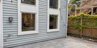1033 West Wolfram Street, Rear Coach House Gallery 23
