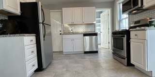 162 Davenport Street Gallery 1