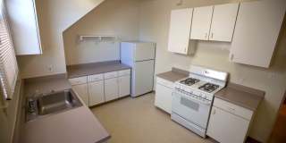 Beautiful, spacious 1-bdr with new windows, great wood floors, and lots of storage space Gallery 6