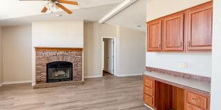29 Palms Home with Garage Gallery 15