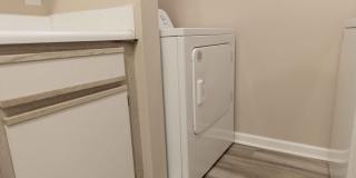 Carriage House Apartments Gallery 26