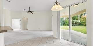 29 EAST DIAMOND DRIVE Gallery 21