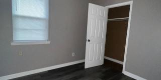 Renovated house in quite Neighborhood Gallery 8