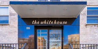 White House Apartments Gallery 16