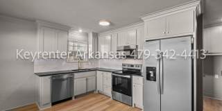 Beautifully renovated 3 bedroom, 2 bath | Fayetteville AR Beautifully renovated 3 bedroom, 2 bath | Fayetteville AR Gallery 4