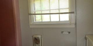 Funky East Side 2 Bedroom Gallery 14
