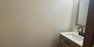 Beautiful 2 Bedroom, 1.5 Bath Condo for Rent! Gallery 7