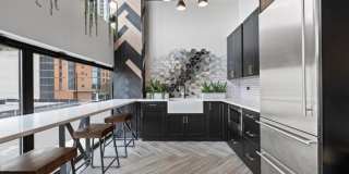 1208-12 South Michigan Ave. Gallery 8