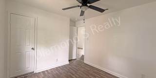 Updated 6 Bedroom Home! Gallery 20