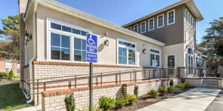 Peninsula Grove Apartments at Town Center Gallery 14