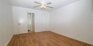 Rarely Available Private 5 Bed 3 Bath House w/ 2 Masters Gallery 8