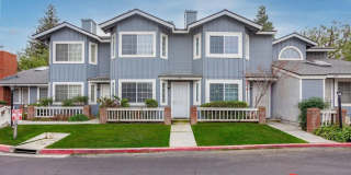 Move-In Ready 2-Bed, 1.5-Bath Home in Bakersfield's 93311 – 1,032 Sq Ft with Full Appliance Package & Community Pool Gallery 1