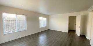 Oxnard Shores- Completely Remodeled & Steps to the Sand! Gallery 23