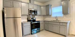 1920 Bahamas Dr Gallery 1