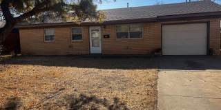 Centrally Located 3 bedroom 1 bathroom! Gallery 1