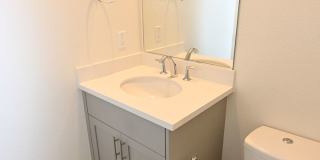 Upscale 2-BR Dual-Suite Condo in Downtown San Jose Gallery 13