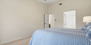 50 Pelican Pl Gallery 14