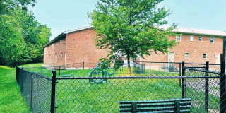 Hidden Creek Gallery 50