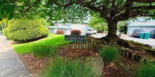 Large 980sq. 1 bedroom apartment with attached garage plus 1 parking space Gallery 1