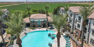 Zone Luxe Apartments Gallery 7