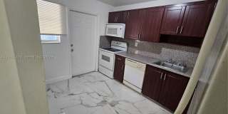 1524 SW 5th Pl Gallery 6