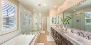 Stunning 5BR/5BA Luxury Rental in Irvine’s Great Park Gallery 8