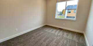 2402 49th Avenue Court Gallery 5
