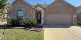 309 Hackberry Street Gallery 1