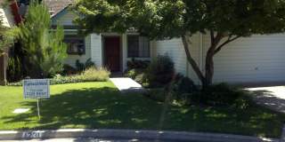 3 bedroom 2 bath in central Visalia! Gallery 1