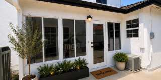 Private 2 Bedroom ADU with Fenced Yard Gallery 1