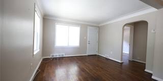 21751 ROSLYN Road Gallery 5