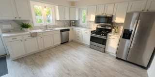 Beautiful, Charming and Well Maintained Four Bedroom Single Family Home in Macalester/Groveland Neighborhood Beautiful, Charming and Well Maintained Four Bedroom Single Family Home in Macalester/Groveland Neighborhood Gallery 15