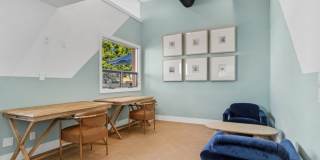 Arrive Laurie Lane Gallery 17