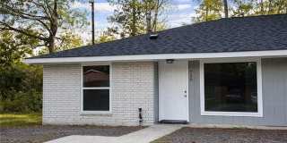 736 N WALNUT Street Gallery 1