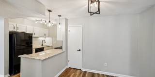 The Onyx Hoover Apartments Gallery 75