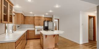 Single-Level 3BR/2BA Ranch on a Quiet Dead-End Street in Progress Ridge Gallery 10