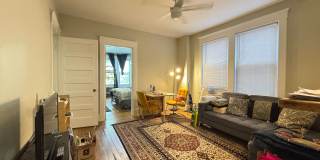 Charming 2BR in East Rock | Hot Water Included | Walk to Yale & SOM Gallery 3