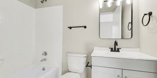 Beautiful Ranch Townhome Available for Rent in Charlotte, NC Gallery 12