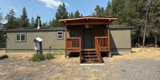 Newly Remodeled 3 Bedroom Home Gallery 1