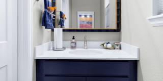 Furnished 3 Bed/Office Luxury Model Home on Westside Gallery 23