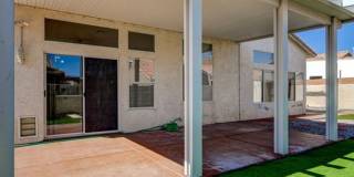 Single story home. NO HOA! Gallery 14