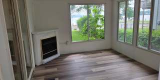 59 Beach Road Gallery 17