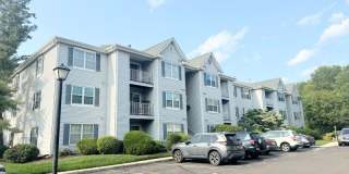 214 Stratford Pl Gallery 1
