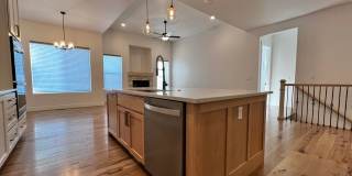 Gorgeous 4 bed 3 bath + Office home located on the 12th Tee of the TPC golf Course! Gallery 7