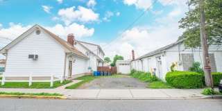 84 Locust Ave Gallery 4