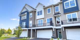 Field & Grove Townhomes of Champlin Gallery 76