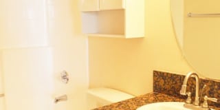 Valley Apartments Gallery 20